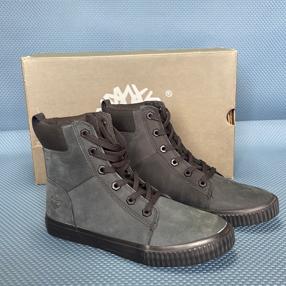Timberland Skyla Bay Women’s Boot Size 7M